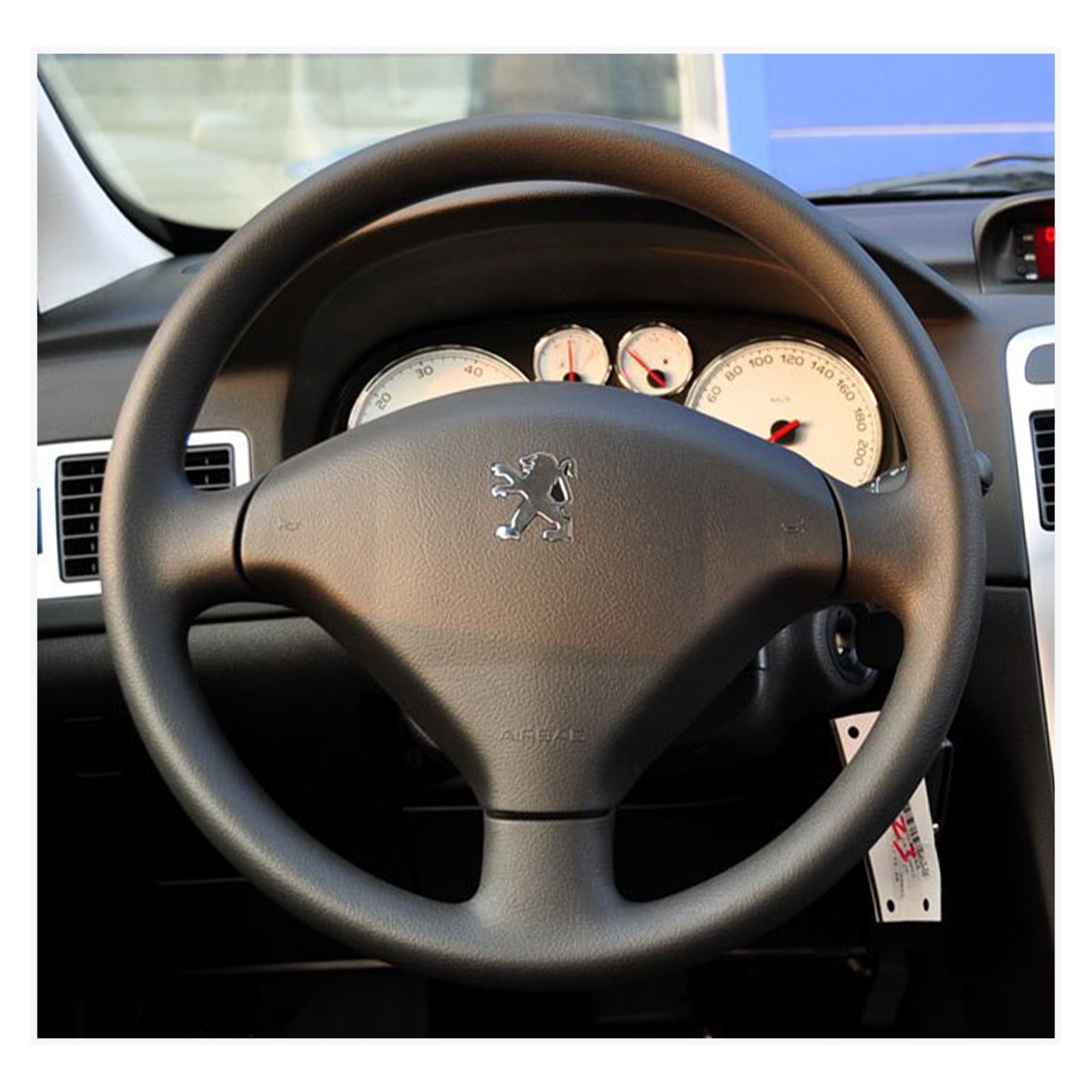 MEWANT steering wheel cover for Peugeot 307 2001-2007 / 307 SW 2002-2008